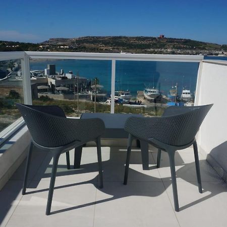 Sea View Penthouse Mellieha Bay Lägenhet Exteriör bild