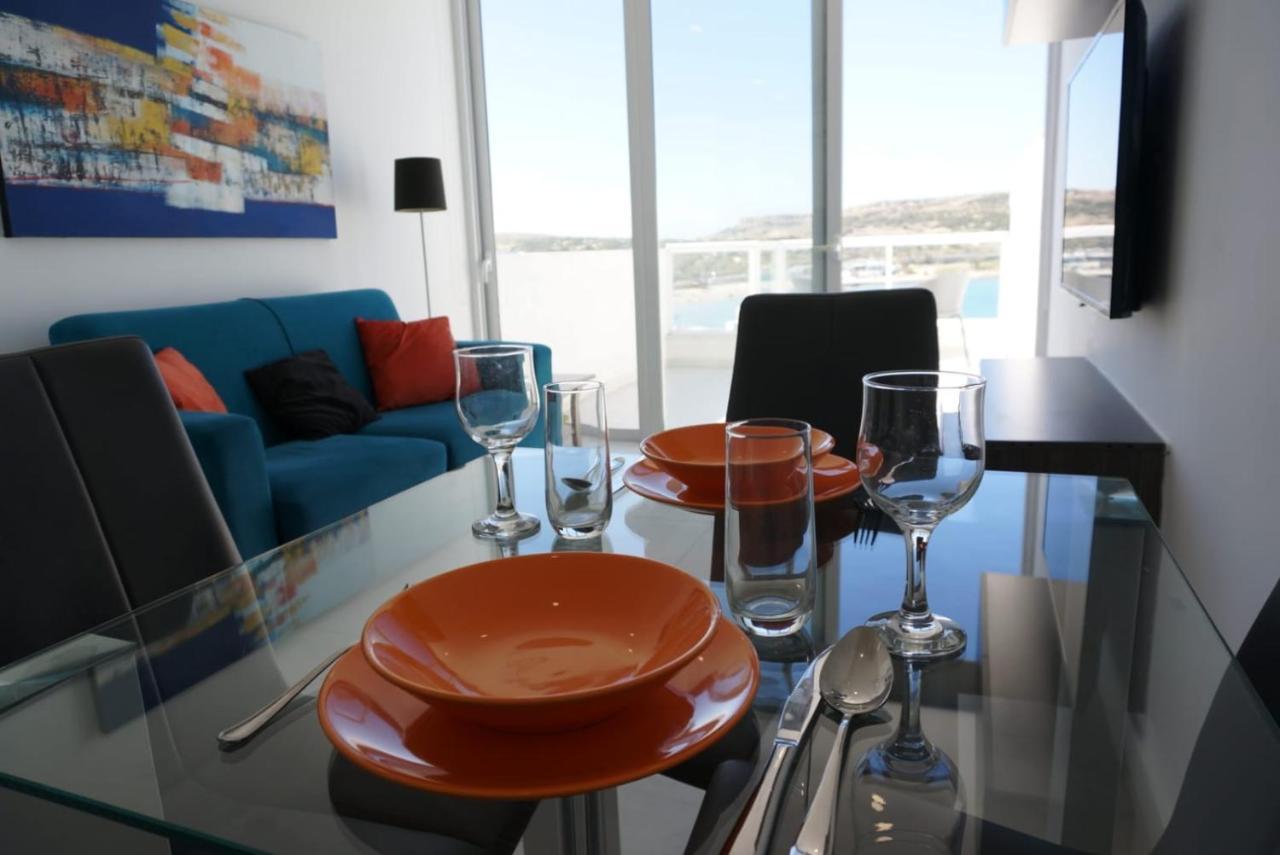 Sea View Penthouse Mellieha Bay Lägenhet Exteriör bild
