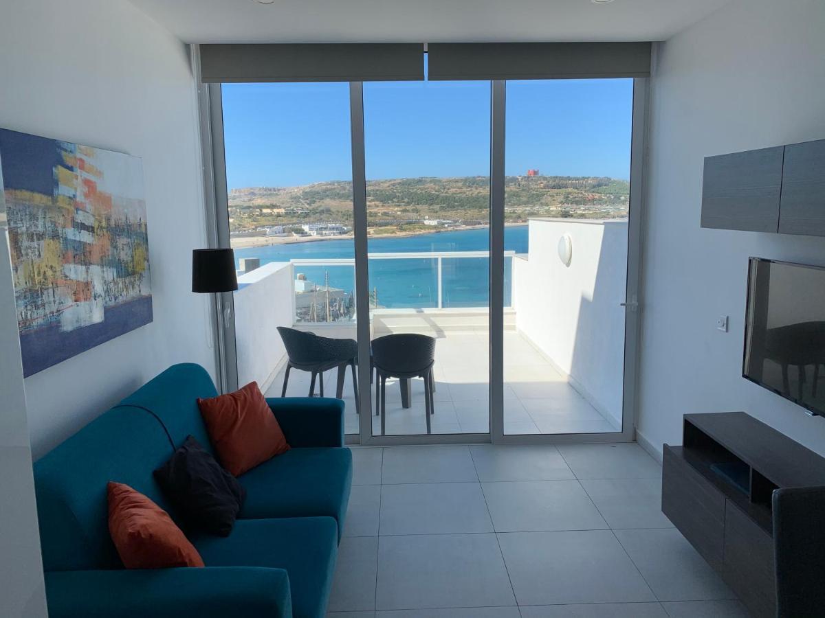 Sea View Penthouse Mellieha Bay Lägenhet Exteriör bild